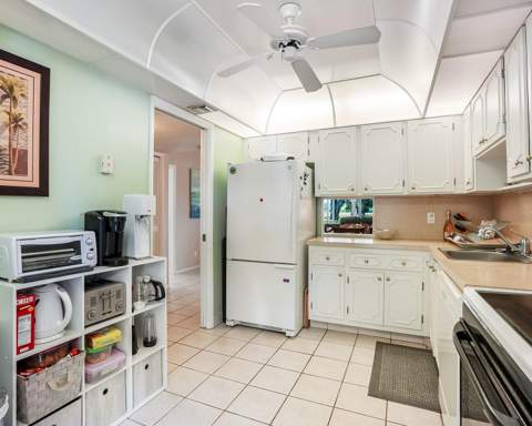 3090 N Course Drive #112, Pompano Beach FL - photo 15 of 24