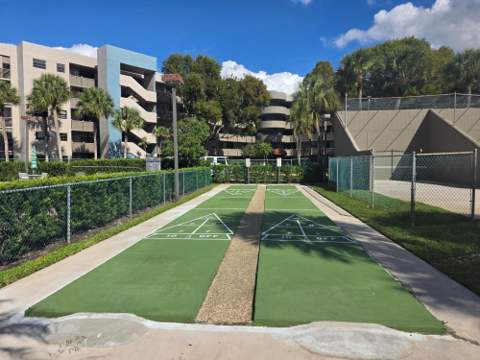 1001 Colony Point Circle #405, Pembroke Pines FL - photo 15 of 26