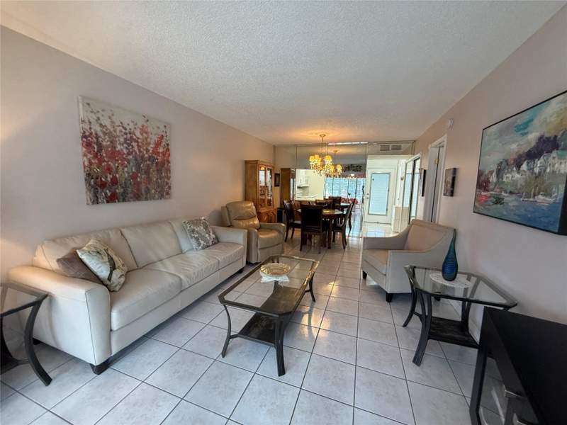 1 bedroom Condominium at 2901 NW 46th Avenue #106, Lauderdale Oaks, Lauderdale Lakes — photo 5