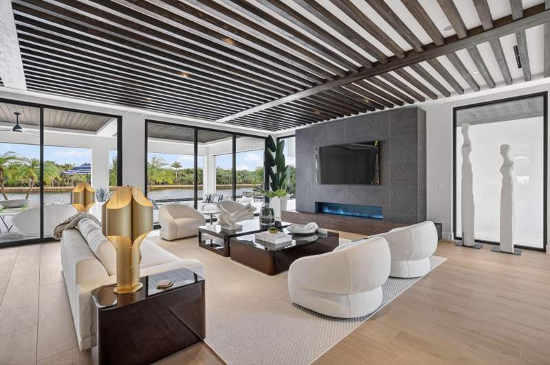 5 bedroom Single Family Residence at 1918 Intracoastal Drive, Coral Ridge North Add 24-, Fort Lauderdale — photo 5