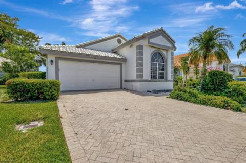 11917 Fountainside Circle, Boynton Beach FL - photo 6 of 59