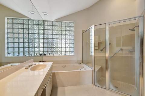 11917 Fountainside Circle, Boynton Beach FL - photo 18 of 59
