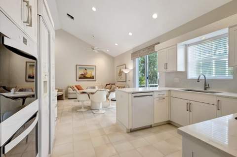 11917 Fountainside Circle, Boynton Beach FL - photo 24 of 59