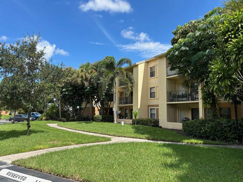 2 bedroom Condominium at 9999 Summerbreeze Drive #105, Summerbreeze Condominium, Sunrise — photo 5