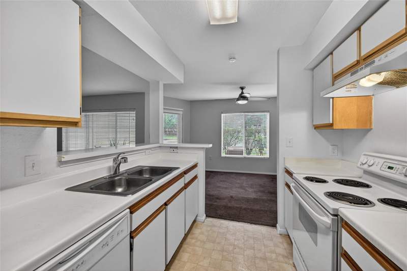 2 bedroom Condominium at 2361 NW 33rd Street #605, Sailboat Pointe, Oakland Park — photo 4