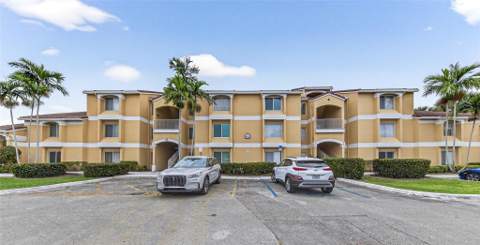2361 NW 33rd Street #605, Oakland Park FL - photo 9 of 30