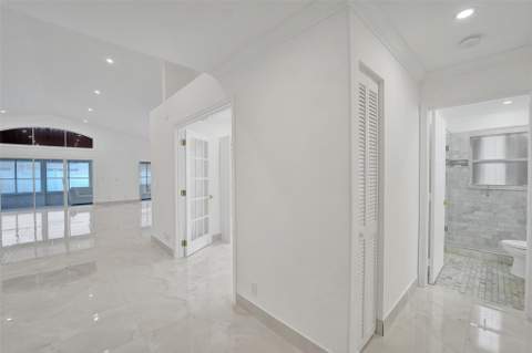 4966 SW 33rd Terrace, Hollywood FL - photo 9 of 66