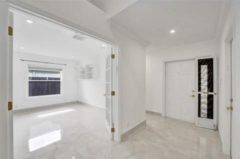 4966 SW 33rd Terrace, Hollywood FL - photo 10 of 66