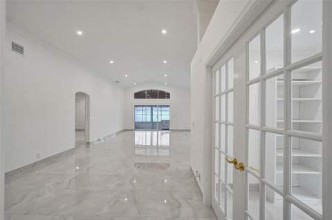 4966 SW 33rd Terrace, Hollywood FL - photo 17 of 66