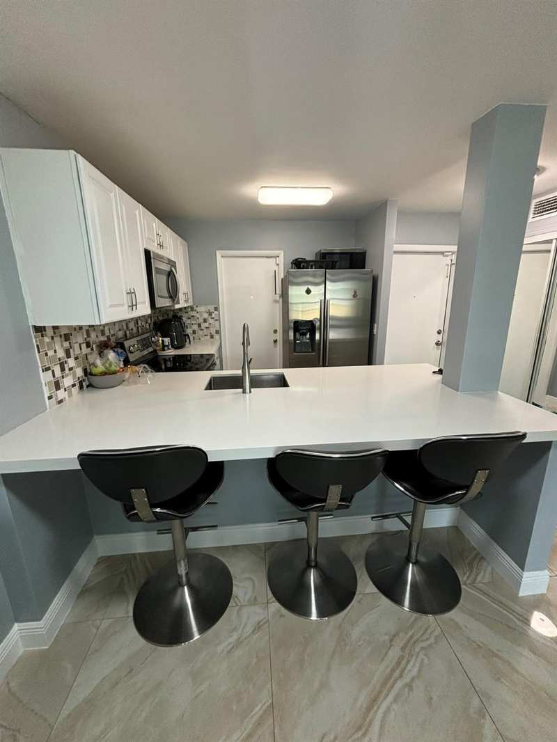 3 bedroom Condominium at 440 SE 2nd Avenue #21, Sequoia Gardens, Deerfield Beach — photo 1