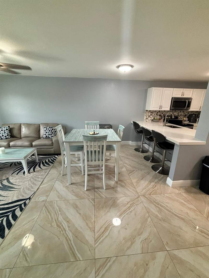 3 bedroom Condominium at 440 SE 2nd Avenue #21, Sequoia Gardens, Deerfield Beach — photo 3