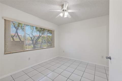 900 SW 142nd Avenue #213l, Pembroke Pines FL - photo 16 of 38