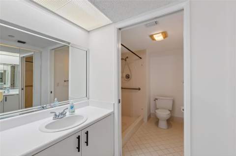 900 SW 142nd Avenue #213l, Pembroke Pines FL - photo 22 of 38