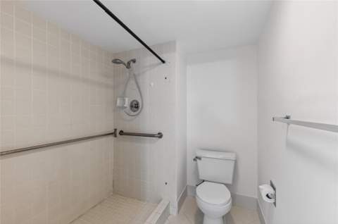 900 SW 142nd Avenue #213l, Pembroke Pines FL - photo 24 of 38