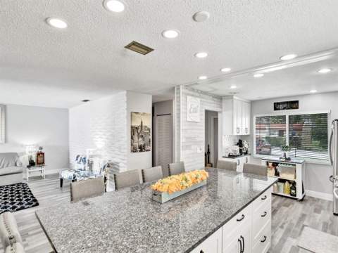 138 Lake Barbara Drive #138, West Palm Beach FL - photo 6 of 39