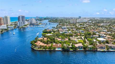 2701 Aqua Vista Boulevard, Fort Lauderdale FL - photo 8 of 22