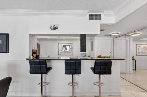1149 Hillsboro Mile #1007, Hillsboro Beach FL - photo 11 of 77