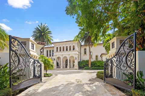 2716 Aqua Vista Boulevard, Fort Lauderdale FL - photo 9 of 99