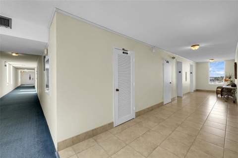 801 S Ocean Drive #605, Hollywood FL - photo 11 of 65