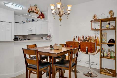 5722 Tuscany Terrace, Tamarac FL - photo 11 of 48