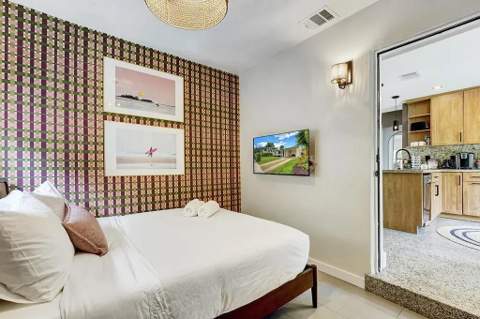 820 NE 17th Street, Fort Lauderdale FL - photo 8 of 33