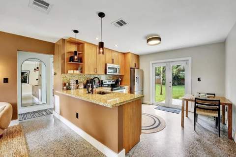 820 NE 17th Street, Fort Lauderdale FL - photo 16 of 33