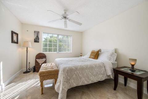 1100 Crestwood Court #1110, Royal Palm Beach FL - photo 10 of 24