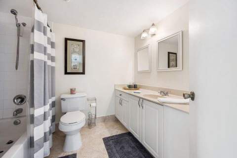 1100 Crestwood Court #1110, Royal Palm Beach FL - photo 9 of 24