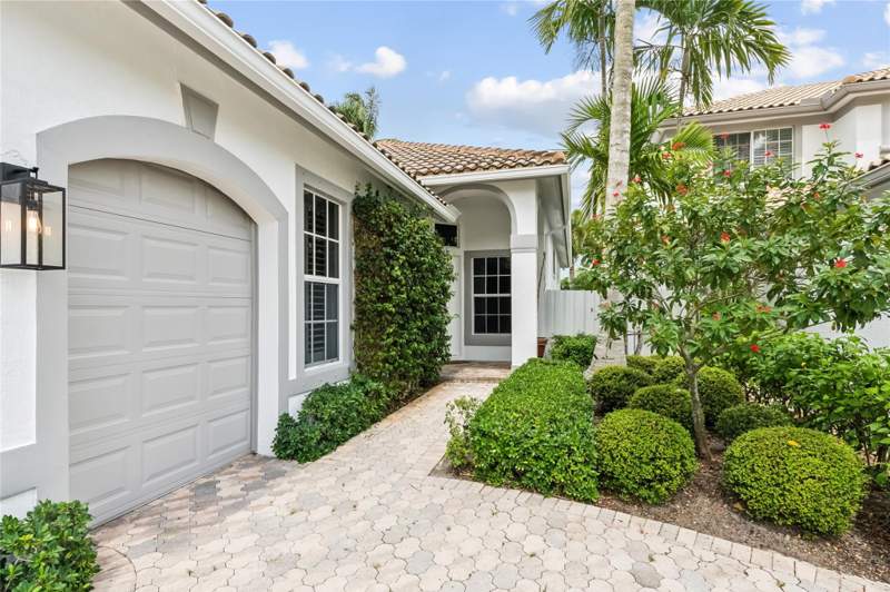 3 bedroom Single Family Residence at 2602 Players Court, Eagles Landing Palm Bch P, Wellington — photo 2