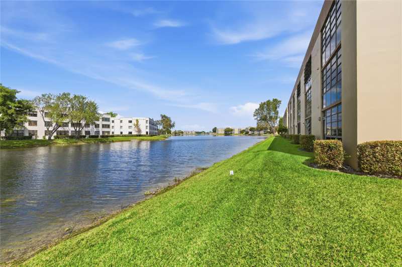 2 bedroom Condominium at 7544 Ashmont Circle #202, Ashmont, Tamarac — photo 1