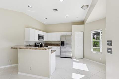 3746 Old Lighthouse Circle, Wellington FL - photo 20 of 65
