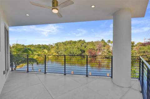 1133 NE 18th Court, Fort Lauderdale FL - photo 9 of 36