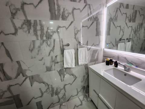 2500 Parkview Drive #403, Hallandale Beach FL - photo 12 of 25