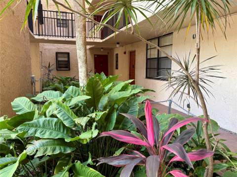 3590 Blue Lake Drive #104, Pompano Beach FL - photo 13 of 15