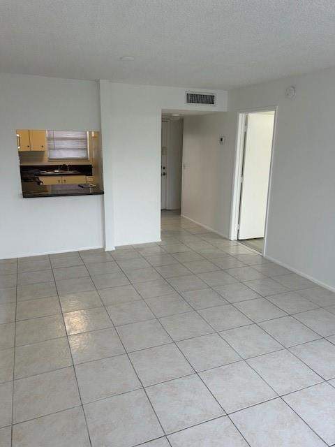 1 bedroom Condominium at 9400 Live Oak Place #406, Live Oak Condominium, Davie — photo 5