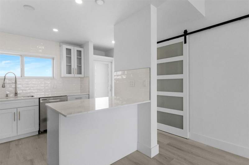 3 bedroom Stock Cooperative at 500 SE 21st Avenue #805, Cove Beach Club, Deerfield Beach — photo 3
