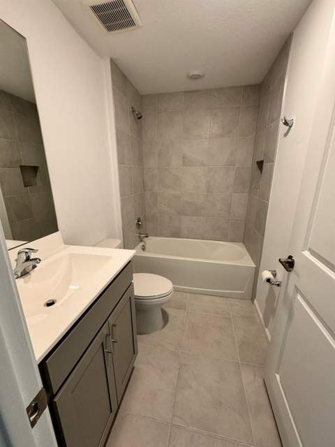 785 Worlington Lane, Fort Pierce FL - photo 10 of 14