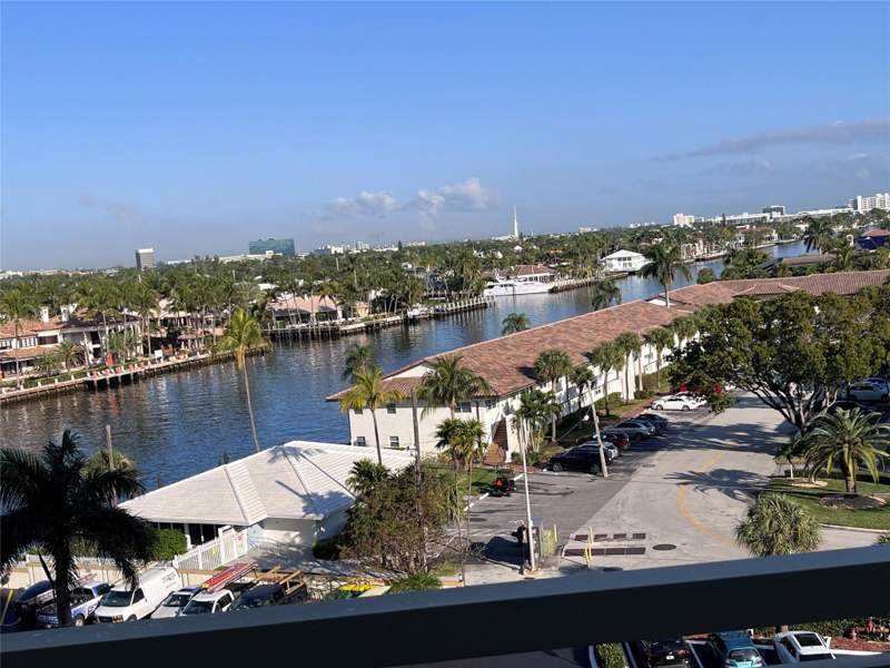 1 bedroom Stock Cooperative at 3200 NE 36th Street #714, Coral Ridge Towers North, Fort Lauderdale — photo 4