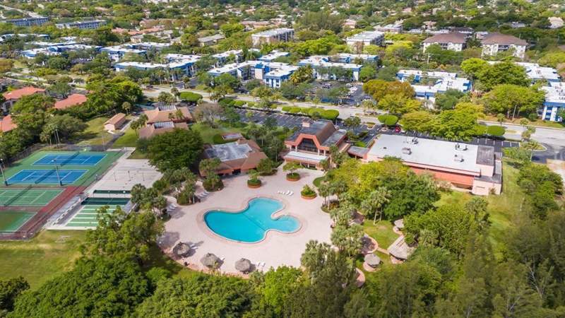 1 bedroom Condominium at 3120 Holiday Springs Boulevard #106, Holiday Springs Village, Margate — photo 3