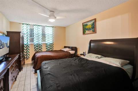 3120 Holiday Springs Boulevard #106, Margate FL - photo 20 of 56