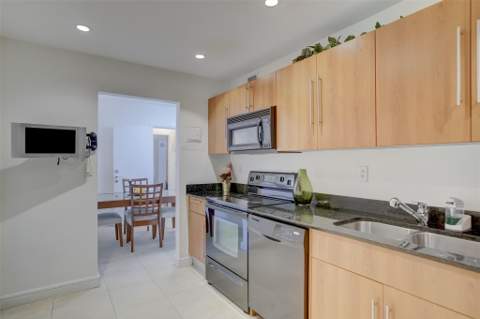 3000 S Ocean Drive #1100, Hollywood FL - photo 19 of 33