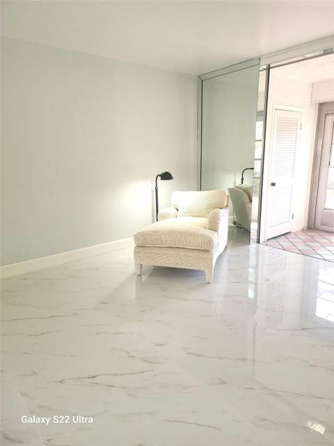 700 SE 6th Avenue #111, Deerfield Beach FL - photo 9 of 38