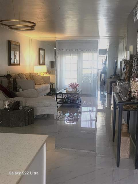 700 SE 6th Avenue #111, Deerfield Beach FL - photo 10 of 38