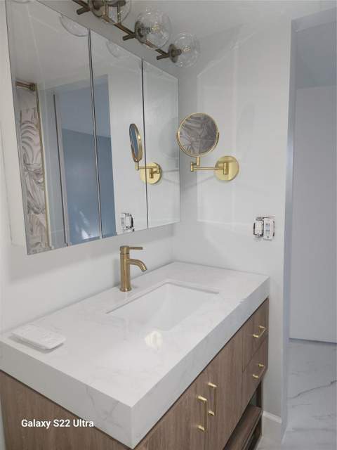 700 SE 6th Avenue #111, Deerfield Beach FL - photo 20 of 38