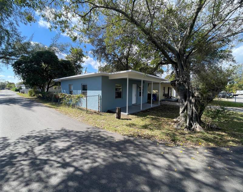 2 bedroom Single Family Residence at 1602 NW 7th Place, Lincoln Park First Add, Fort Lauderdale — photo 3