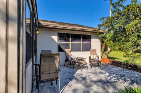 2260 Seagrape Circle, Coconut Creek FL - photo 16 of 21