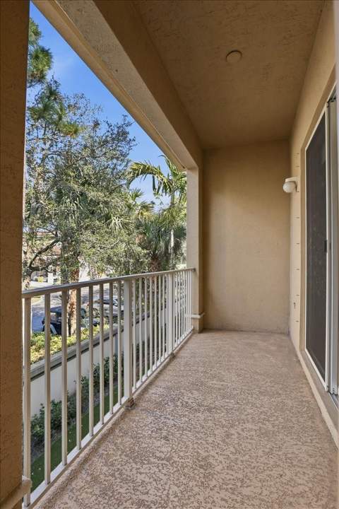 4851 Bonsai Circle #215, Palm Beach Gardens FL - photo 21 of 42