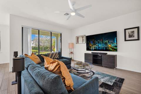 4471 Gramercy Drive, Oakland Park FL - photo 13 of 83