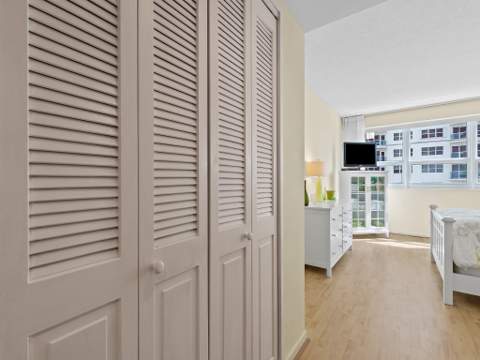 3430 Galt Ocean Drive #609, Fort Lauderdale FL - photo 19 of 55