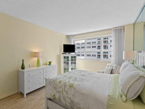 3430 Galt Ocean Drive #609, Fort Lauderdale FL - photo 21 of 55
